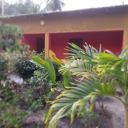 Bolongs Passion Bed & Breakfast แค็ปสเกอร์ริง ภายนอก รูปภาพ